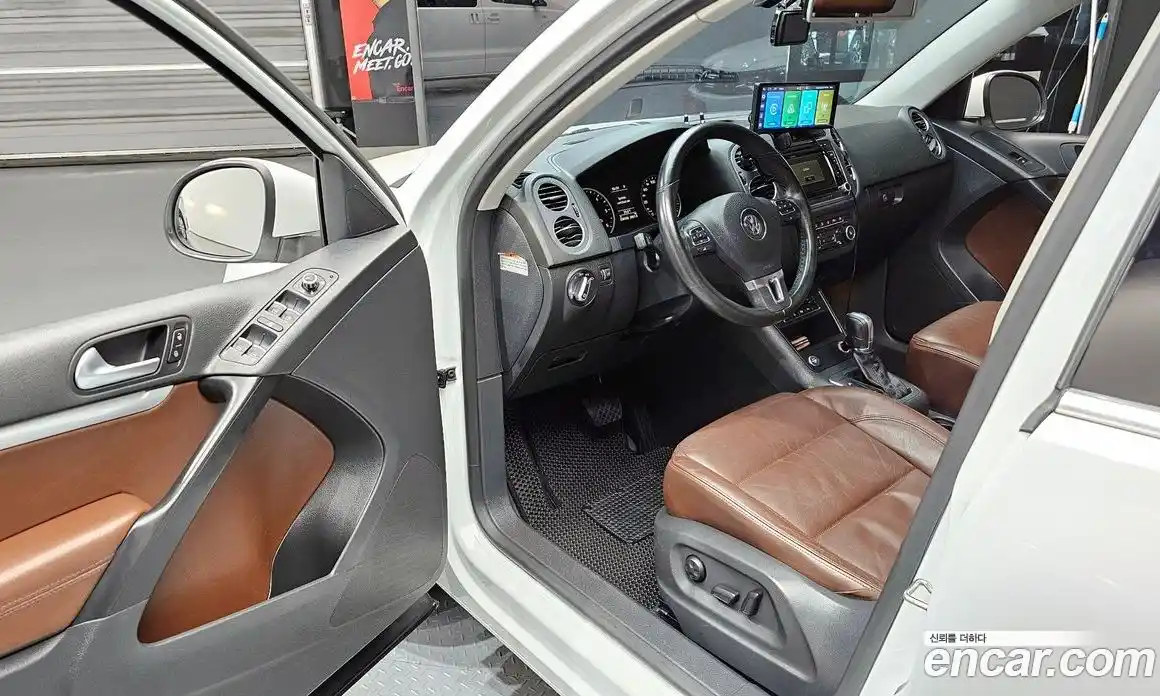 Volkswagen Tiguan 2014 2.0 гидро в Москве № 1623493, фото 10