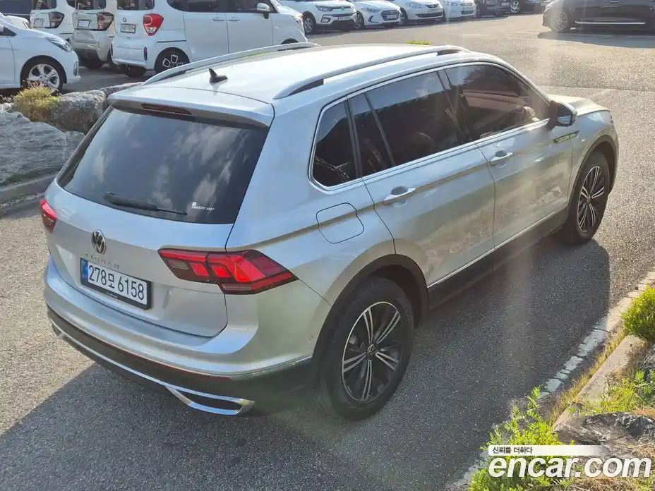 Volkswagen Tiguan 2022 2.0 гидро в Москве № 1623646, фото 7
