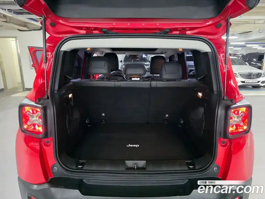 Jeep Renegade 2017 2.4 гидро в Москве № 1624294, фото 5