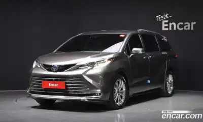 Toyota Sienna, 2022