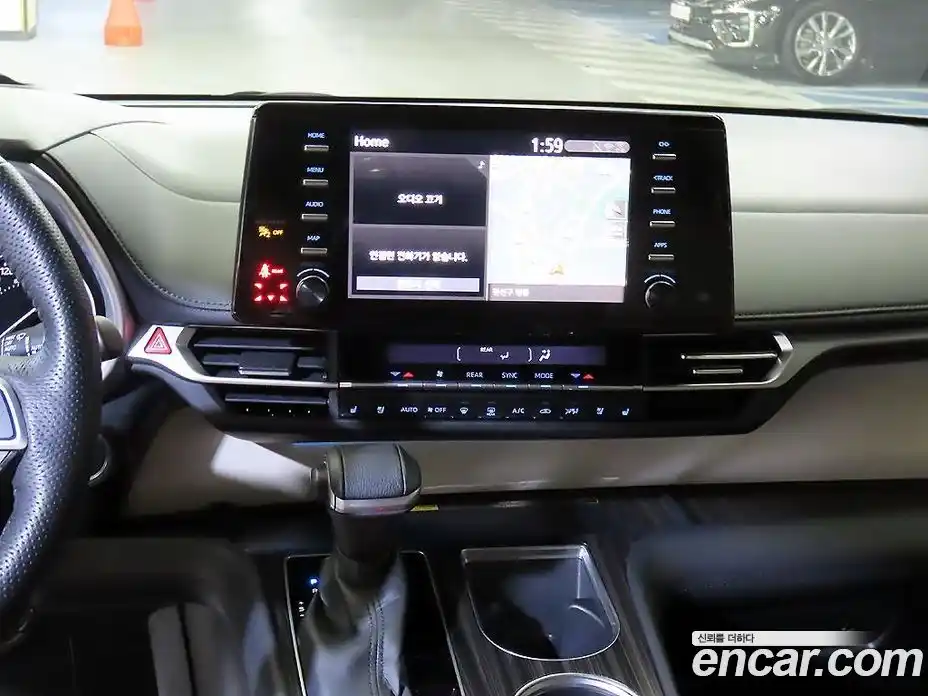Toyota Sienna 2021 2.5 гидро в Москве № 1624501, фото 11
