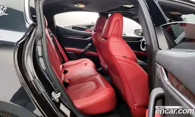 Maserati Ghibli 2019 3.0 гидро в Москве № 1625353, миниатюра 11