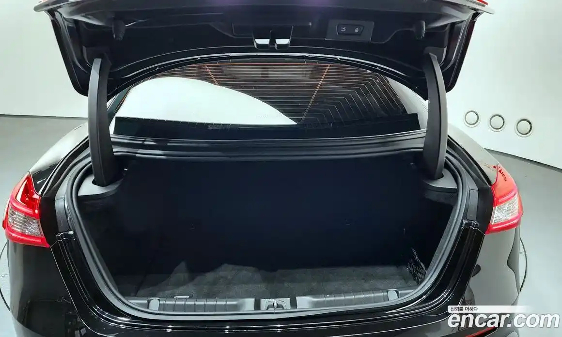 Maserati Ghibli 2019 3.0 гидро в Москве № 1625353, фото 20