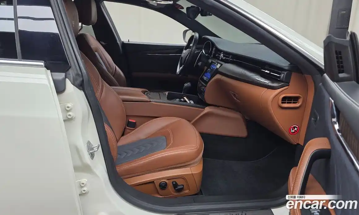 Maserati Quattroporte 2018 3.0 гидро в Москве № 1625400, фото 11