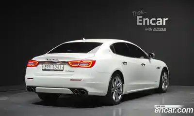 Maserati Quattroporte 2018 3.0 гидро в Москве № 1625400, миниатюра 2