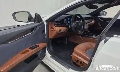 Maserati Quattroporte 2018 3.0 гидро в Москве № 1625400, миниатюра 10