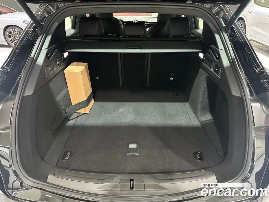 Maserati Grecale 2025 0.3 гидро в Москве № 1625463, фото 16