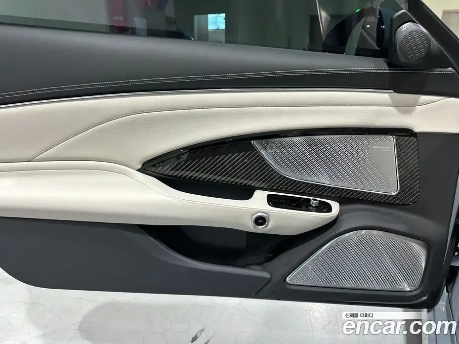 Maserati Gran Cabrio 2025 0.1 гидро в Москве № 1625466, фото 15