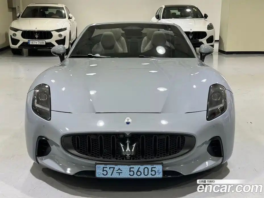 Maserati Gran Cabrio 2025 0.1 гидро в Москве № 1625466, фото 5