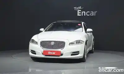Jaguar XJ 2015 3.0 гидро в Москве № 1625514, миниатюра 3