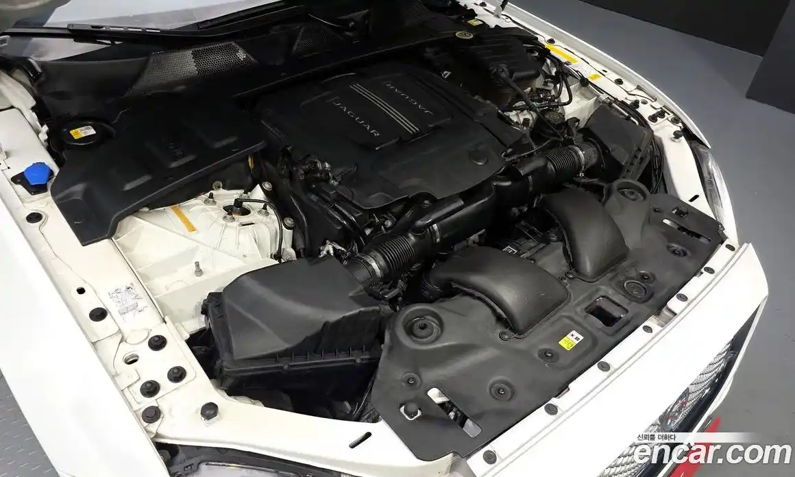 Jaguar XJ 2015 3.0 гидро в Москве № 1625514, фото 6