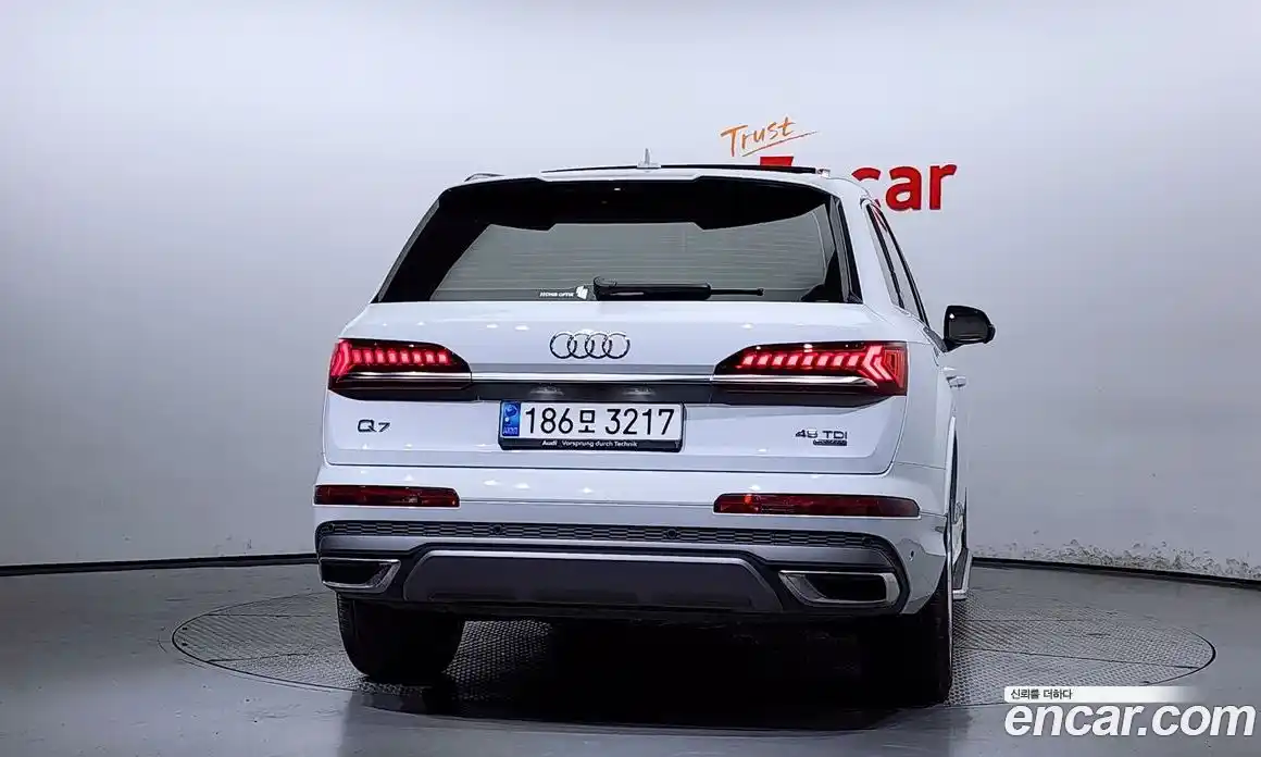 Audi Q7 2023 3.0 гидро в Москве № 162604, фото 4