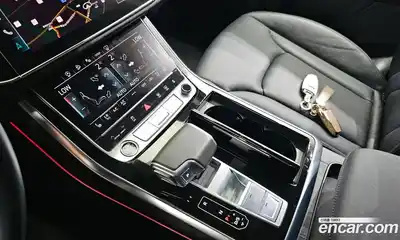 Audi Q7 2023 3.0 гидро в Москве № 162604, миниатюра 9