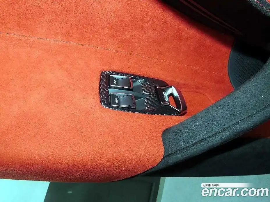 McLaren 765LT 2022 4.0 гидро в Москве № 1626252, фото 15