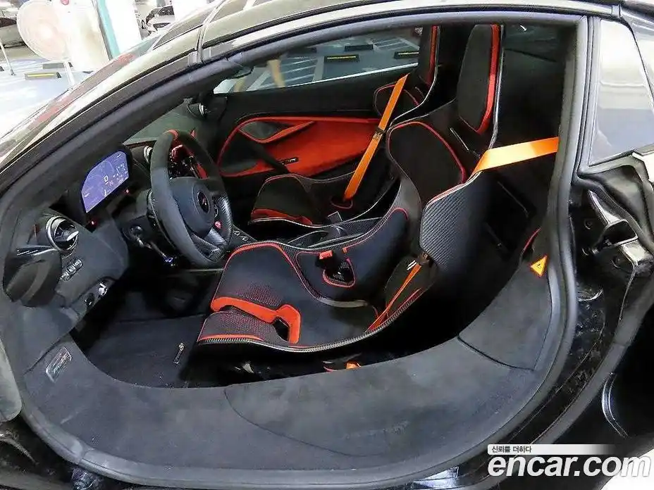 McLaren 765LT 2022 4.0 гидро в Москве № 1626252, фото 9