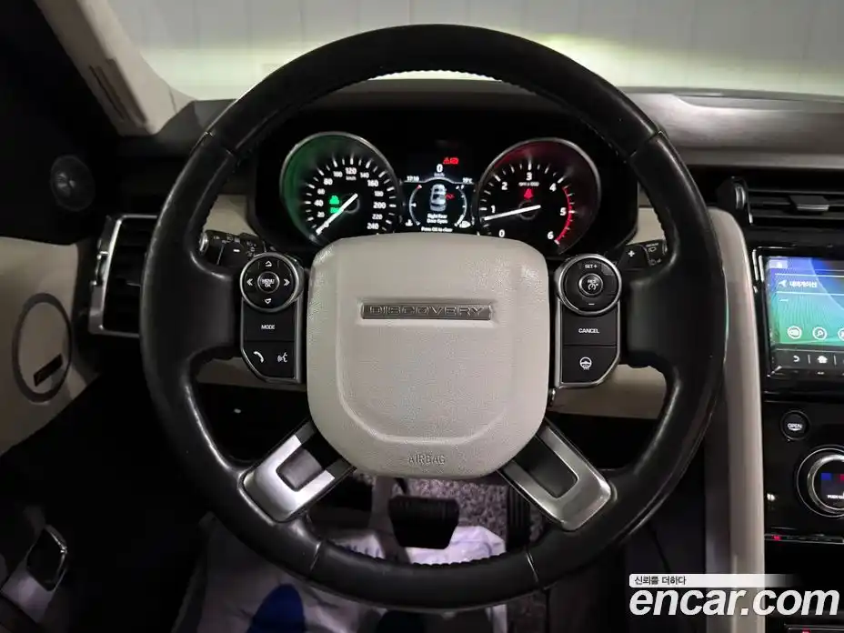 Land Rover Discovery 2017 3.0 гидро в Москве № 213559, фото 11