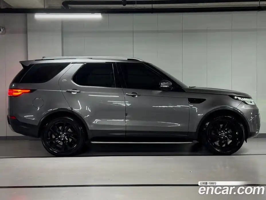 Land Rover Discovery 2017 3.0 гидро в Москве № 213559, фото 20