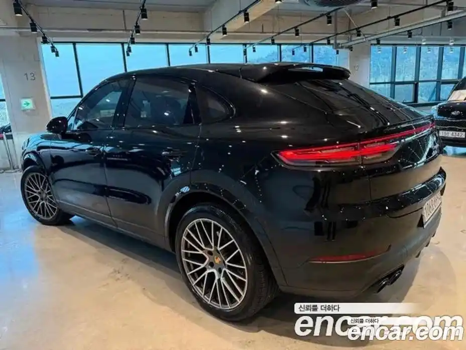 Porsche Cayenne 2023 3.0 гидро в Москве № 230948, фото 5
