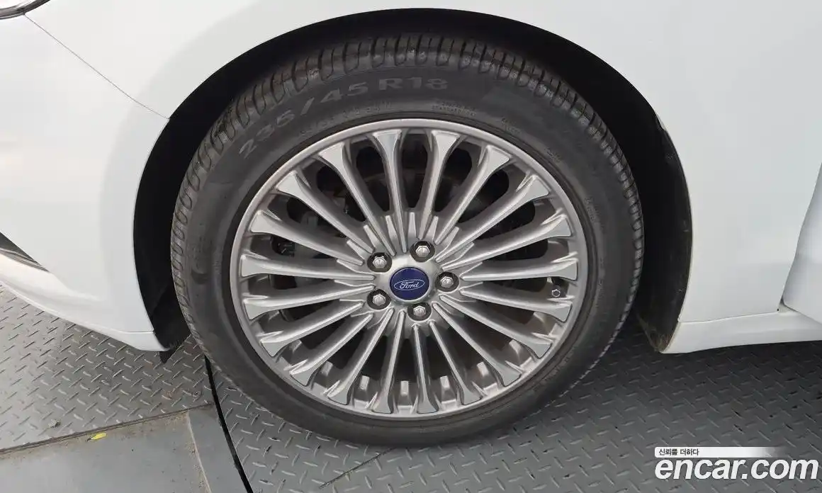 Ford Mondeo 2016 2.0 гидро в Москве № 268569, фото 5