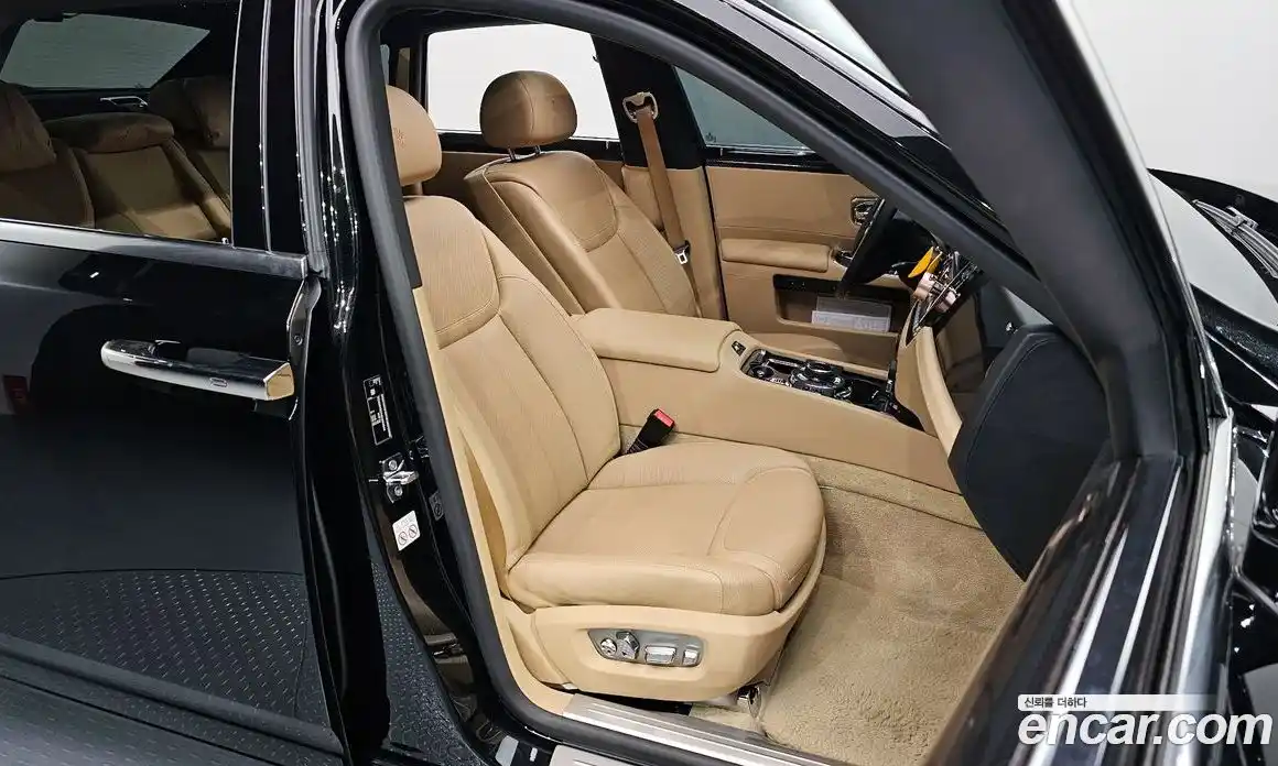 Rolls-Royce Ghost 2019 6.6 гидро в Москве № 387350, фото 10