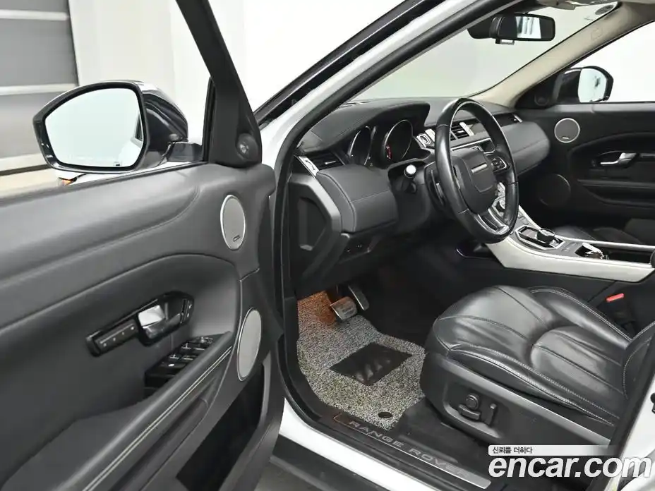 Land Rover Range-Rover Evoque 2018 2.0 гидро в Москве № 1196865, фото 11
