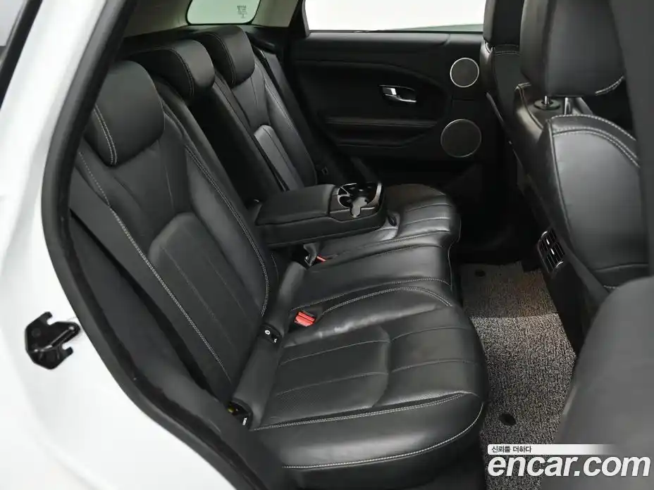 Land Rover Range-Rover Evoque 2018 2.0 гидро в Москве № 1196865, фото 12