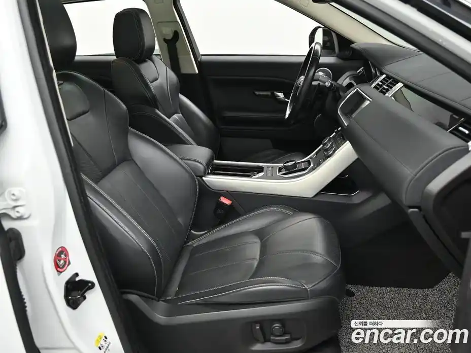 Land Rover Range-Rover Evoque 2018 2.0 гидро в Москве № 1196865, фото 10