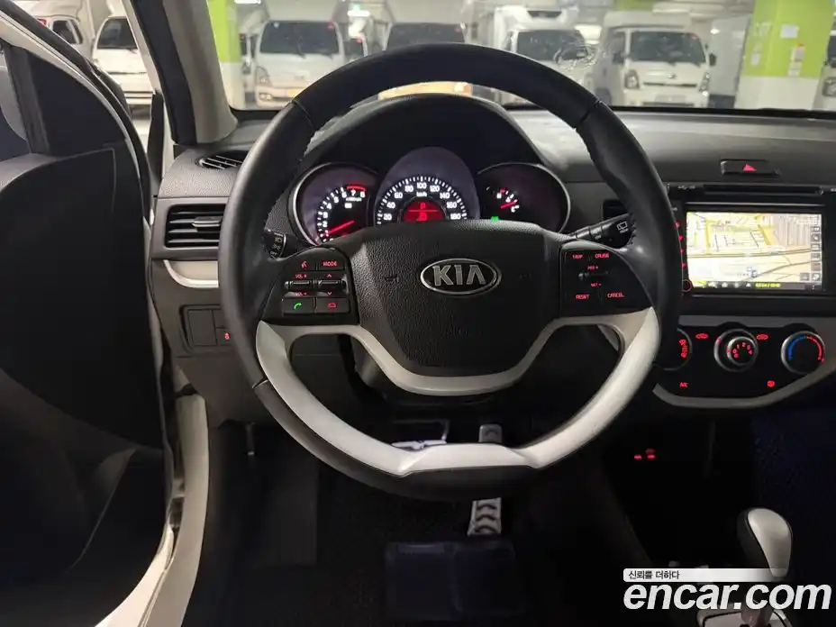Kia Morning 2015 1.0 гидро в Москве № 120383, фото 13