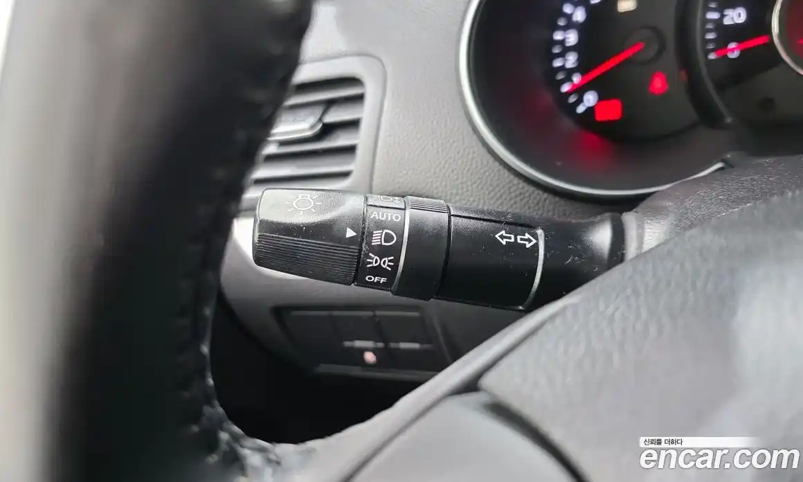 Kia Morning 2015 1.0 гидро в Москве № 120383, фото 16