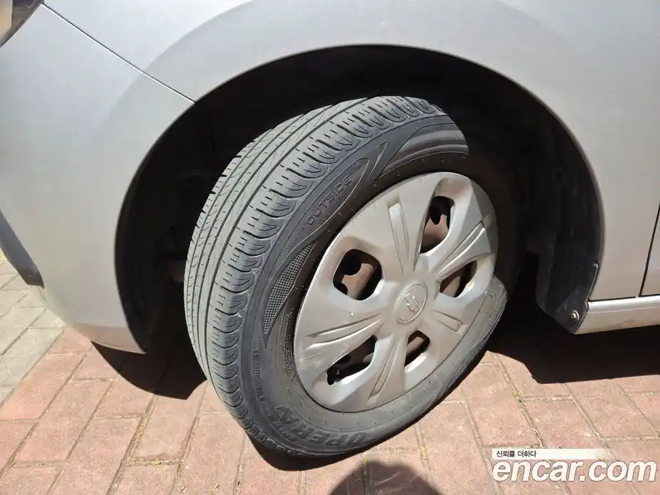 Chevrolet Spark 2016 1.0 механика в Москве, фото 15