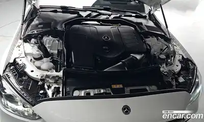 Mercedes-Benz C-Class 2023 2.0 гидро в Москве № 160114, миниатюра 6