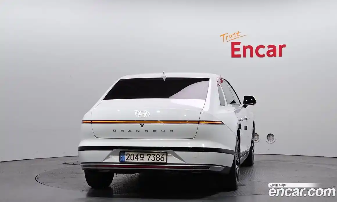 Hyundai Grandeur 2023 2.5 гидро в Москве № 1610275, фото 4