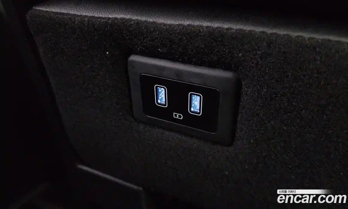 Hyundai Staria 2023 2.2 гидро в Москве № 1610455, фото 15