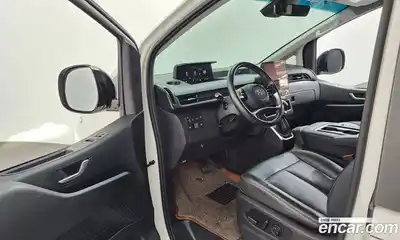 Hyundai Staria 2023 2.2 гидро в Москве № 1610455, миниатюра 10