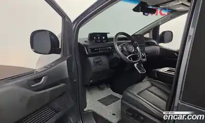 Hyundai Staria 2022 2.2 гидро в Москве № 1610840, миниатюра 10