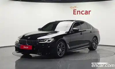 BMW 5-Series, 2022