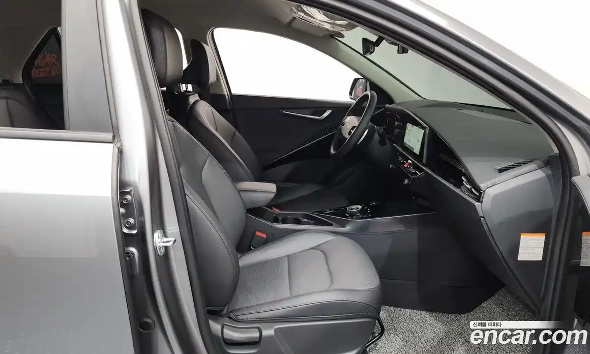Kia Niro 2025 1.6 гидро в Москве № 1611214, фото 11