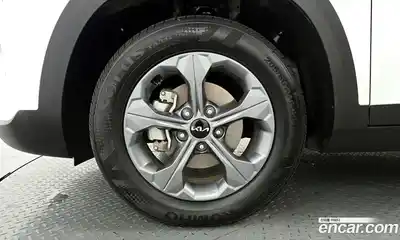 Kia Seltos 2022 2.0 гидро в Москве № 1611362, миниатюра 5