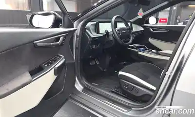 Kia EV6 2022 0.1 гидро в Москве № 1611649, миниатюра 10
