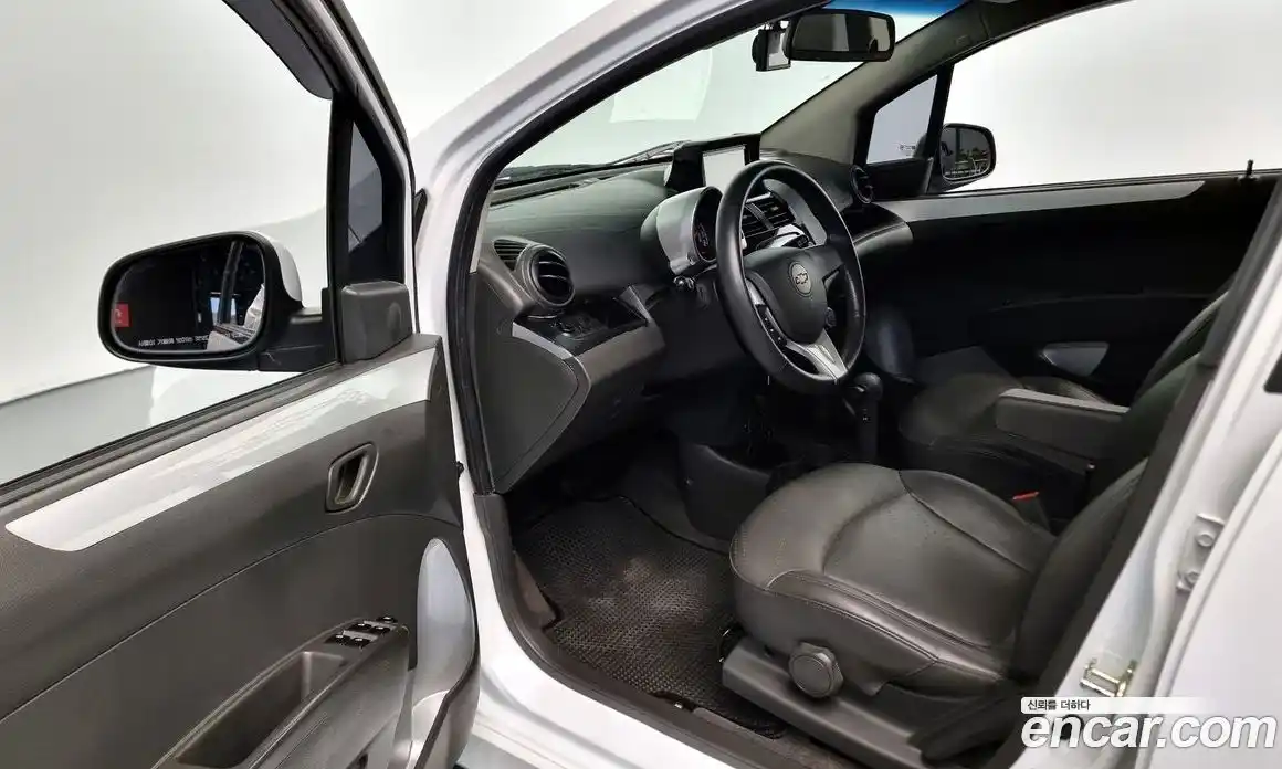Chevrolet Spark 2013 1.0 гидро в Москве № 1614638, фото 10