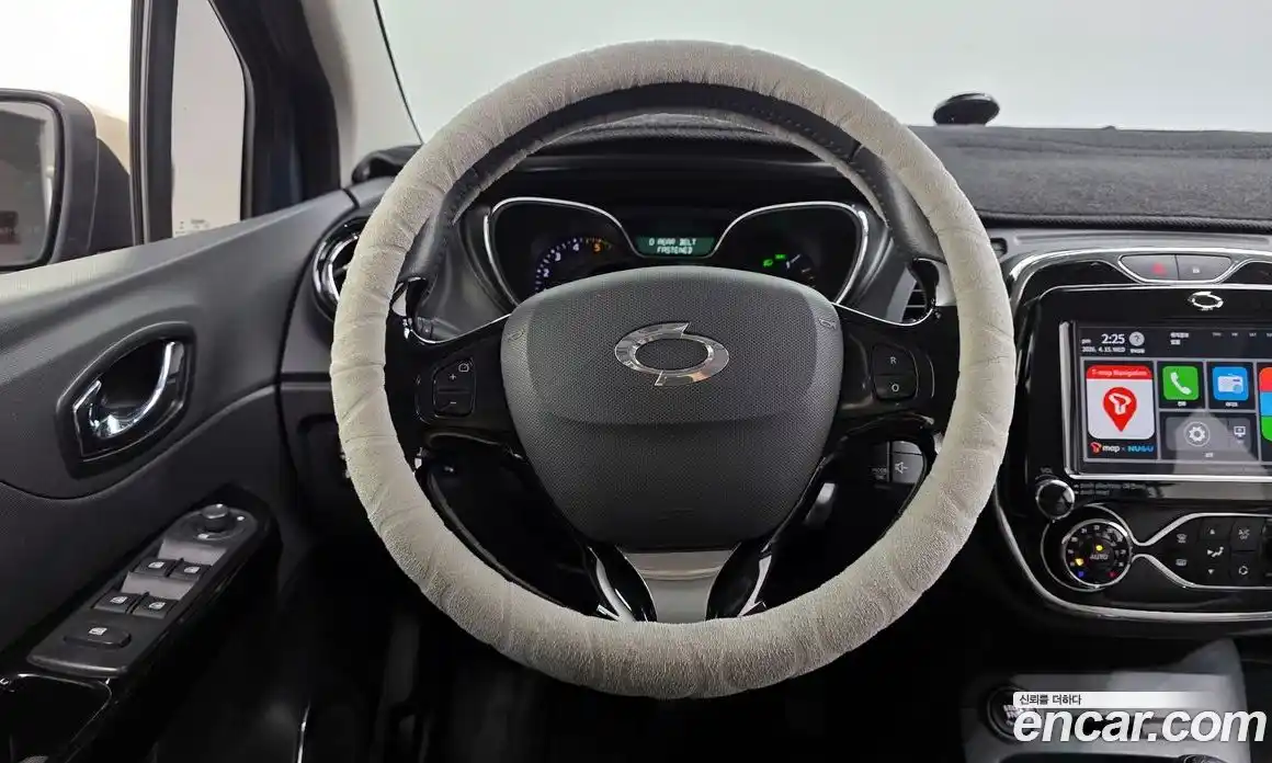 Renault QM3 2016 1.5 гидро в Москве № 1615229, фото 13