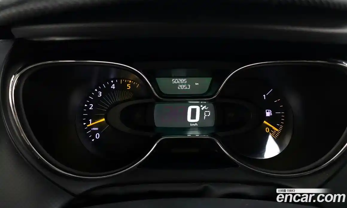 Renault QM3 2016 1.5 гидро в Москве № 1615229, фото 8
