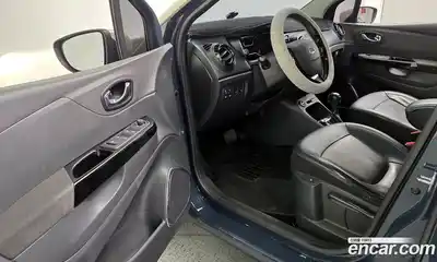 Renault QM3 2016 1.5 гидро в Москве № 1615229, миниатюра 10