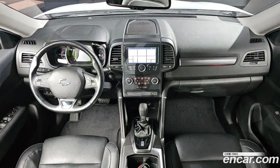 Renault QM6 2018 2.0 гидро в Москве № 1615340, фото 7