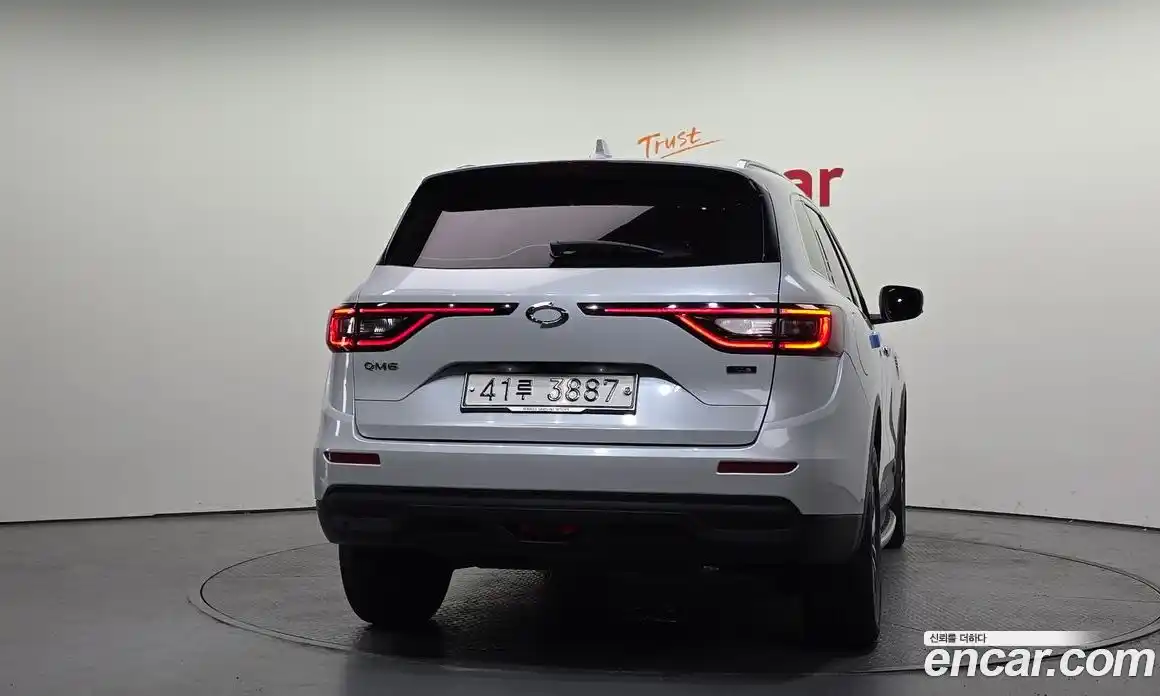 Renault QM6 2018 2.0 гидро в Москве № 1615450, фото 4