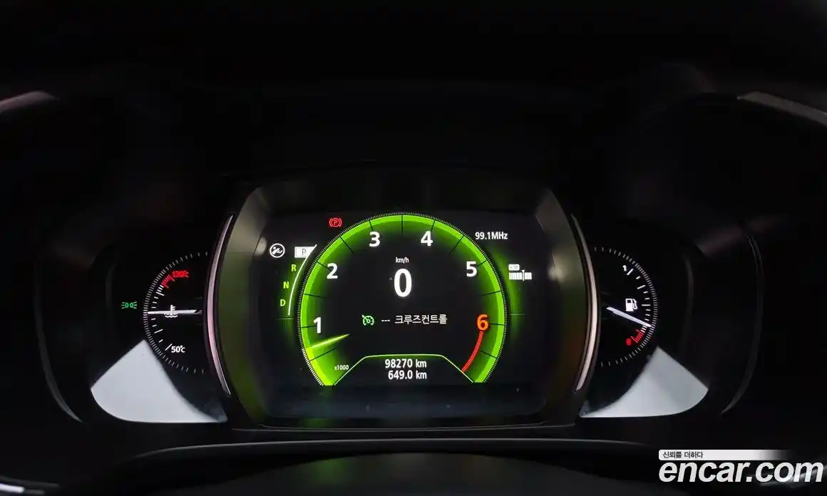 Renault QM6 2018 2.0 гидро в Москве № 1615450, фото 8