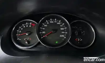Renault SM3 2011 1.6 гидро в Москве № 1615530, миниатюра 8