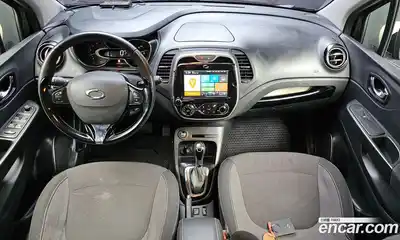 Renault QM3 2016 1.5 гидро в Москве № 1615799, миниатюра 7