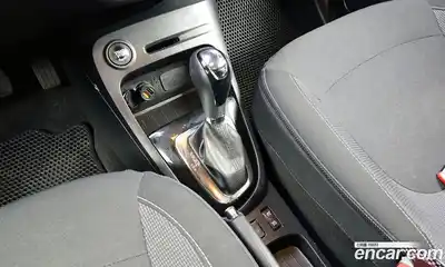 Renault QM3 2016 1.5 гидро в Москве № 1615799, миниатюра 9