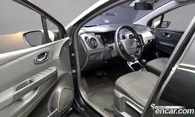 Renault QM3 2016 1.5 гидро в Москве № 1615799, миниатюра 10